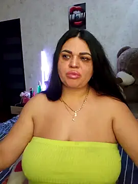 littleRikka online show from April 4, 2026, 5:30 pm