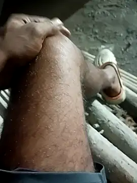 Snapshot of Bengali_BULL1 chatting on September 30, 2025, 4:13 pm Bengali BULL1 online show from September 30, 2025, 4:13 pm