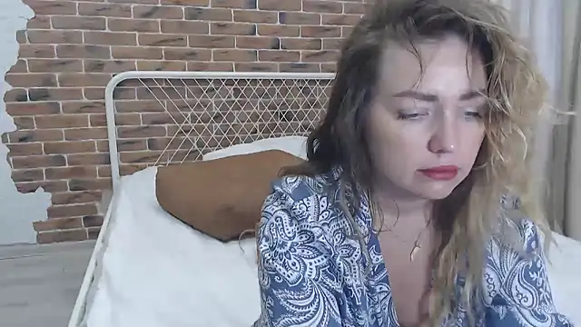 Snapshot of xxkristinaxx chatting on February 10, 2025, 8:09 am xxkristinaxx online show from February 10, 2025, 8:09 am