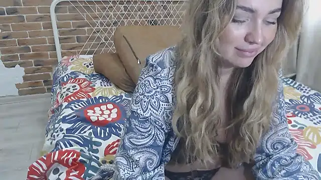 Snapshot of xxkristinaxx chatting on February 24, 2025, 10:59 am xxkristinaxx online show from February 24, 2025, 10:59 am