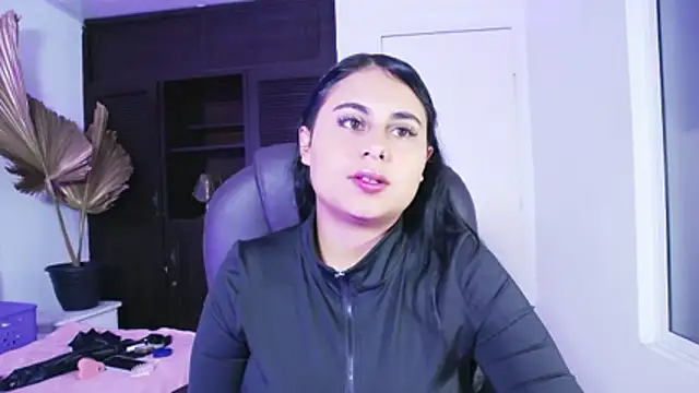 AbbyTaylorr online show from March 13, 2026, 12:37 am