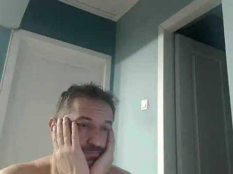 MisterFaithRO online show from April 16, 2026, 5:57 pm