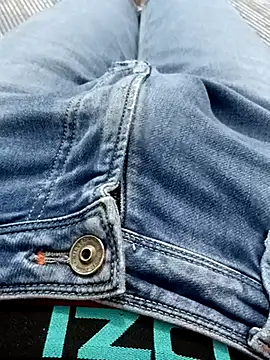 Babyucum4me online show from March 19, 2025, 3:19 pm