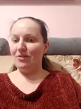 Snapshot of BustyLadyAlma chatting on February 19, 2026, 10:45 am BustyLadyAlma online show from February 19, 2026, 10:45 am