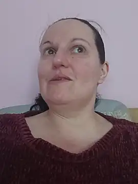 Snapshot of BustyLadyAlma chatting on May 24, 2026, 6:46 am BustyLadyAlma online show from May 24, 2026, 6:46 am