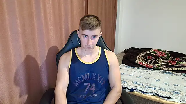 Todhorny9873 online show from December 18, 2024, 8:42 am