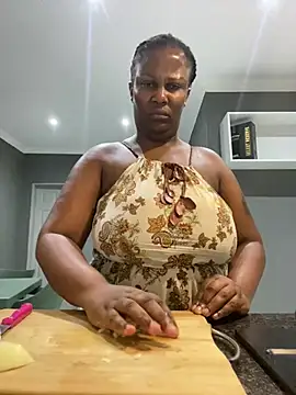 Snapshot of Sexycandyxxx chatting on February 3, 2026, 7:08 pm Sexycandyxxx online show from February 3, 2026, 7:08 pm