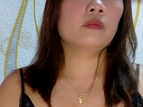 BURBERRY69 online show from January 10, 2026, 5:47 am