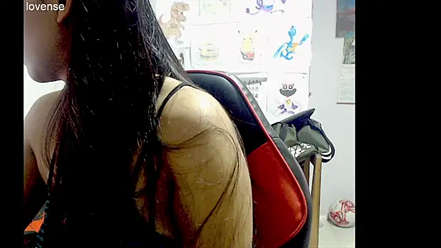 lizztaylor535 online show from November 6, 2025, 3:49 pm