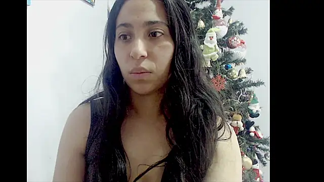 lizztaylor535 online show from December 9, 2024, 4:15 pm