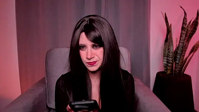 Snapshot of HazelKush chatting on January 13, 2026, 10:24 pm HazelKush online show from January 13, 2026, 10:24 pm