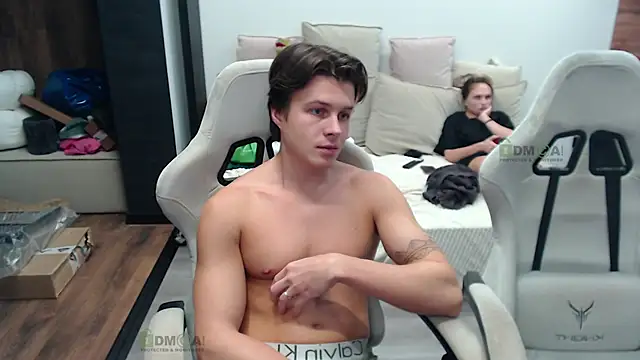 Sunny-Girl1 online show from November 6, 2025, 7:07 pm