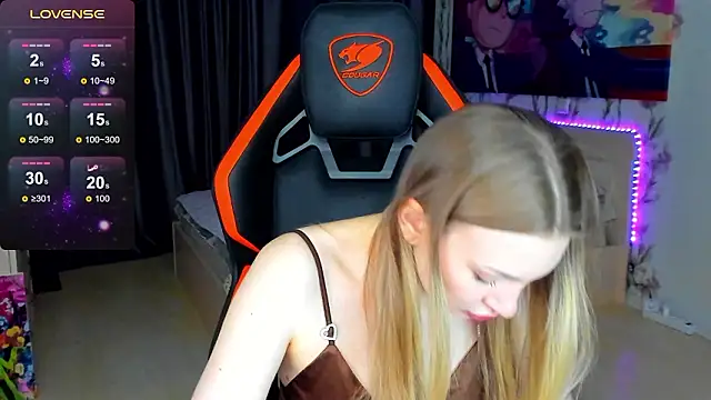 Snapshot of BiMolly chatting on March 4, 2026, 3:09 pm BiMolly online show from March 4, 2026, 3:09 pm