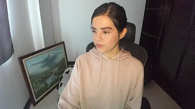 Snapshot of mia_collins_x chatting on September 13, 2025, 7:36 pm mia collins x online show from September 13, 2025, 7:36 pm