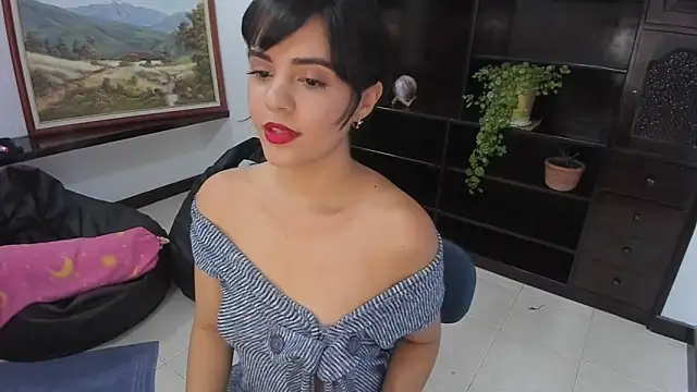 Snapshot of mia_collins_x chatting on March 17, 2025, 2:45 pm mia collins x online show from March 17, 2025, 2:45 pm