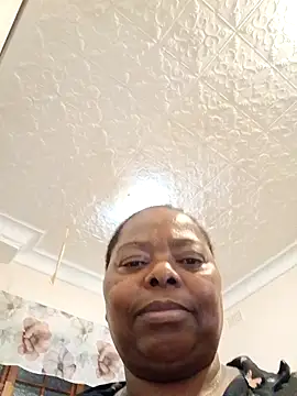 Snapshot of MatureBoobsDiva chatting on March 25, 2026, 6:29 pm MatureBoobsDiva online show from March 25, 2026, 6:29 pm