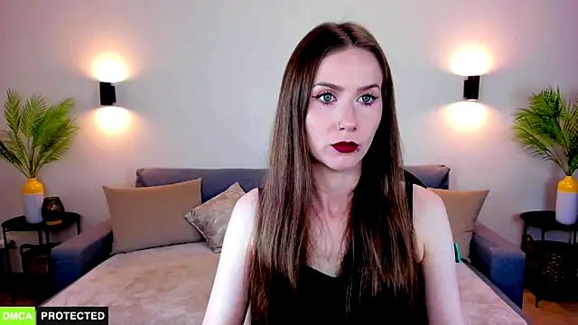 Snapshot of TheWoman__ chatting on July 6, 2026, 10:44 am TheWoman online show from July 6, 2026, 10:44 am