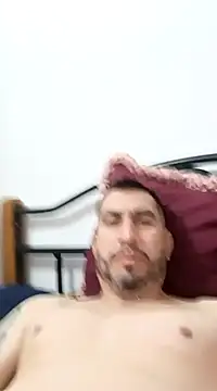 Snapshot of jhulky chatting on February 28, 2025, 2:53 pm jhulky online show from February 28, 2025, 2:53 pm