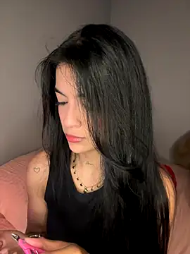 Snapshot of Sammy_pink chatting on December 23, 2025, 3:50 am Sammy pink online show from December 23, 2025, 3:50 am