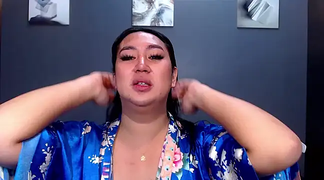 HOTTESTCANDYTS online show from January 15, 2025, 7:44 pm