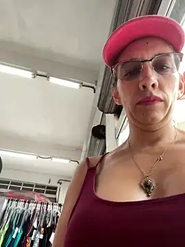 Snapshot of Gatitacarlita chatting on January 29, 2025, 3:58 pm Gatitacarlita online show from January 29, 2025, 3:58 pm