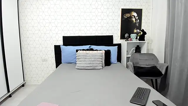 Heidix online show from September 11, 2025, 4:01 am