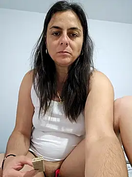 Snapshot of IsabelleCraft chatting on November 7, 2025, 1:04 pm IsabelleCraft online show from November 7, 2025, 1:04 pm