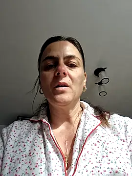 Snapshot of IsabelleCraft chatting on November 26, 2025, 9:20 am IsabelleCraft online show from November 26, 2025, 9:20 am