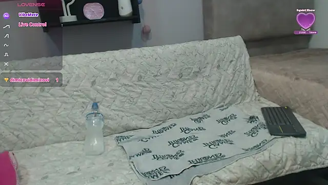 Snapshot of valevicious chatting on February 28, 2025, 7:35 pm valevicious online show from February 28, 2025, 7:35 pm