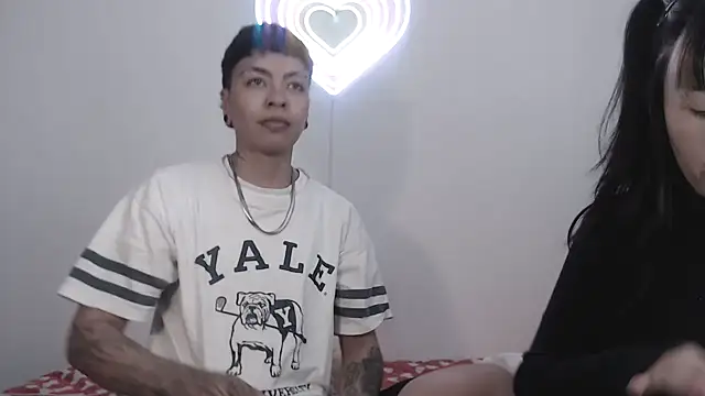 Snapshot of dulce_maria_x chatting on July 15, 2026, 8:27 pm dulce maria x online show from July 15, 2026, 8:27 pm