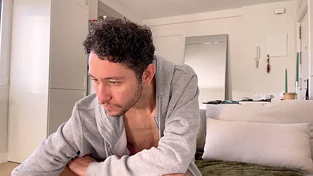 Harry Jen online show from December 23, 2024, 8:55 am