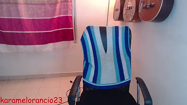 Smoke trip Alicia online show from October 8, 2025, 4:47 am