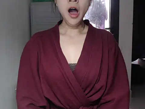 Snapshot of Bigg_Pussyy_Catt chatting on January 10, 2025, 4:22 am Bigg Pussyy Catt online show from January 10, 2025, 4:22 am