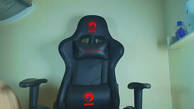 Snapshot of angeliquevany chatting on March 11, 2025, 6:30 pm angeliquevany online show from March 11, 2025, 6:30 pm