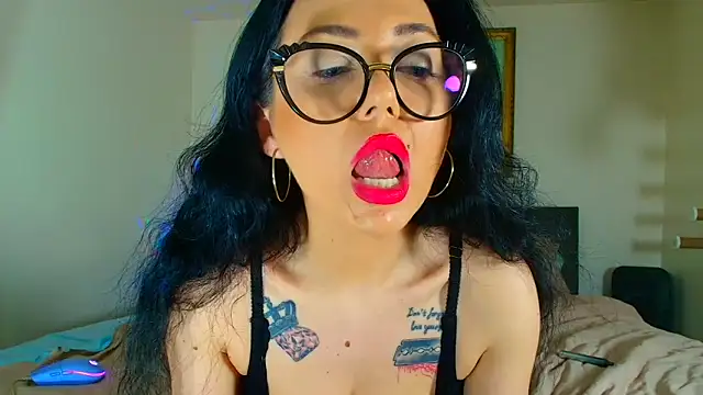 Snapshot of angeliquevany chatting on March 12, 2025, 8:20 pm angeliquevany online show from March 12, 2025, 8:20 pm