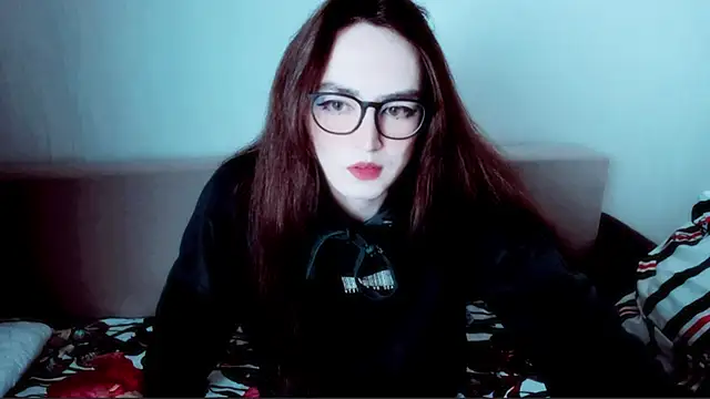 MinniMaksy online show from April 15, 2026, 9:48 am