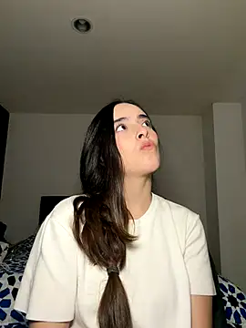 swrennn19 online show from November 21, 2025, 6:51 pm