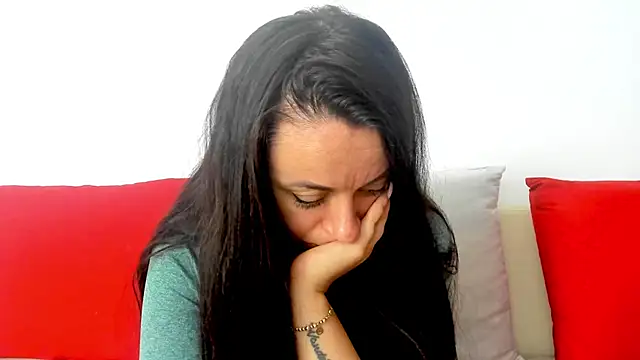 cute angel95 online show from December 4, 2025, 8:19 pm