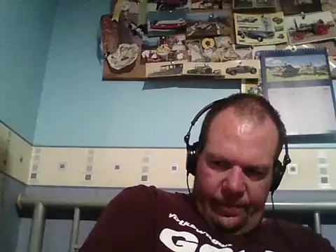 Snapshot of thickdick12331 chatting on October 17, 2025, 9:05 pm thickdick12331 online show from October 17, 2025, 9:05 pm