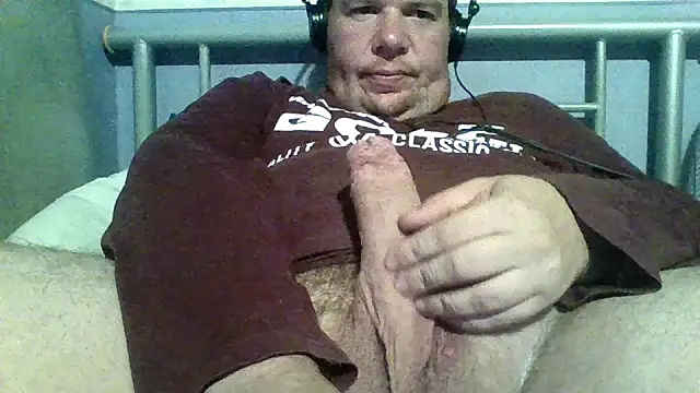 Snapshot of thickdick12331 chatting on October 28, 2025, 10:09 pm thickdick12331 online show from October 28, 2025, 10:09 pm