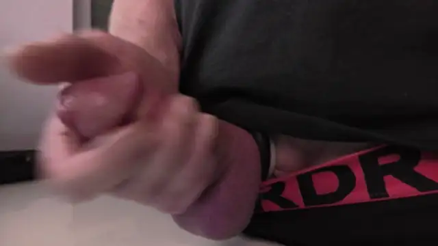 NylonHype online show from November 30, 2025, 11:16 pm