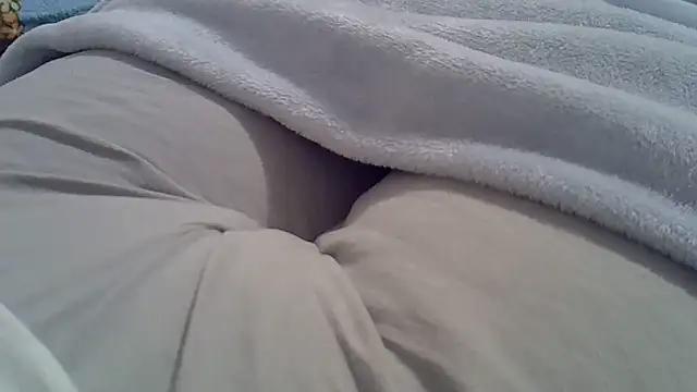 perescam online show from September 14, 2025, 2:34 am