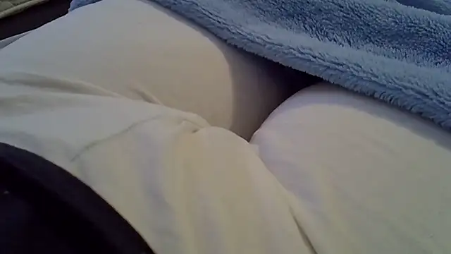 perescam online show from April 20, 2026, 7:04 pm