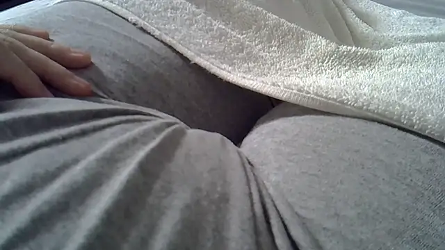 perescam online show from April 7, 2026, 2:52 pm