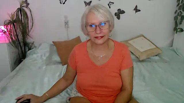 Snapshot of Ghertrude52 chatting on September 9, 2025, 3:16 am Ghertrude52 online show from September 9, 2025, 3:16 am