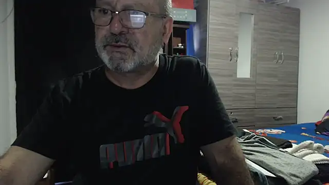 Snapshot of ferdinad20 chatting on May 20, 2026, 3:53 pm ferdinad20 online show from May 20, 2026, 3:53 pm