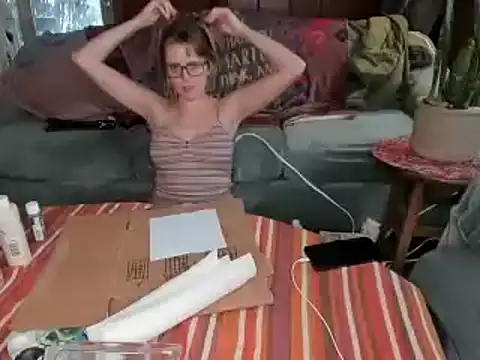 Snapshot of naturestwisted chatting on January 3, 2025, 6:03 pm naturestwisted online show from January 3, 2025, 6:03 pm