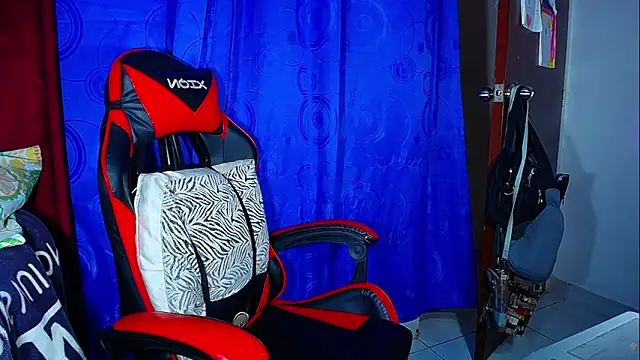 DanisaBrown online show from February 12, 2026, 1:55 pm