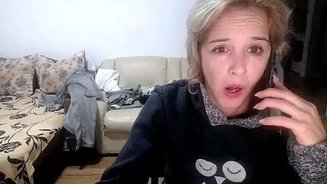 SexxyLety online show from November 5, 2025, 7:22 am