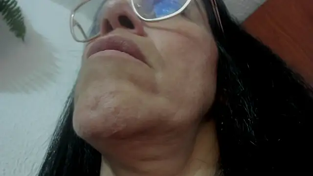 girasol walton online show from September 25, 2025, 5:30 pm